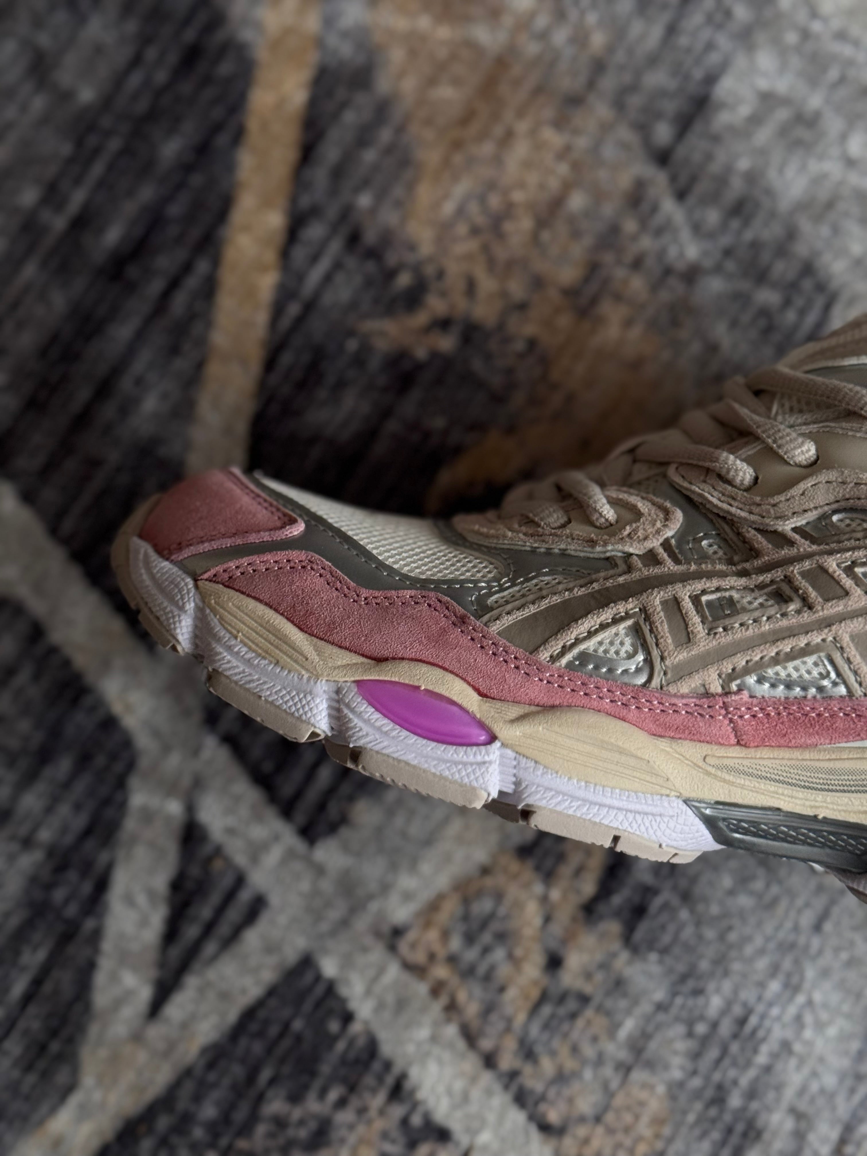 Asics nyc rosa