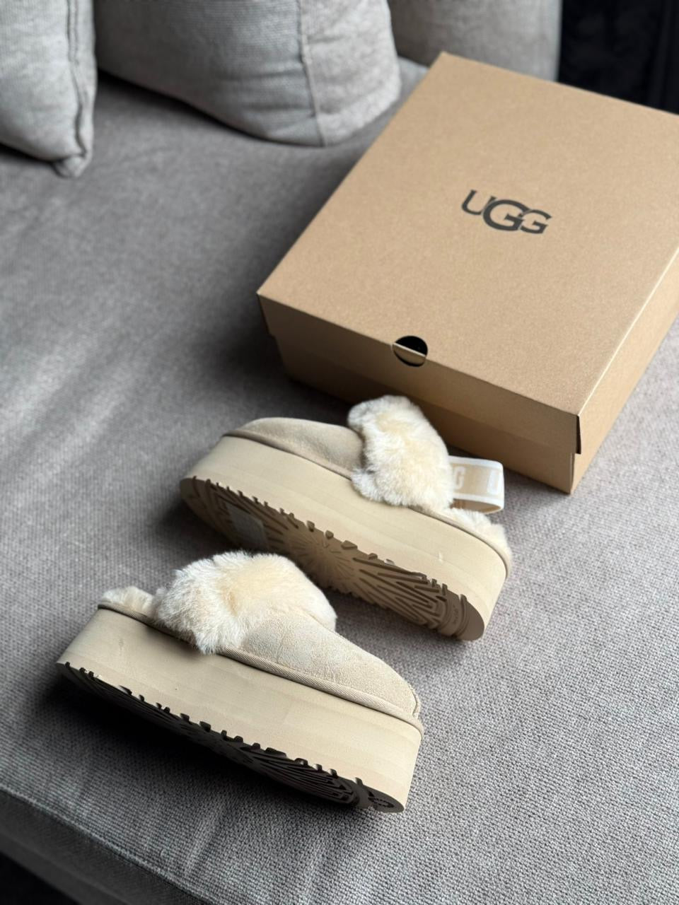 Ugg mules funkette “ beige”