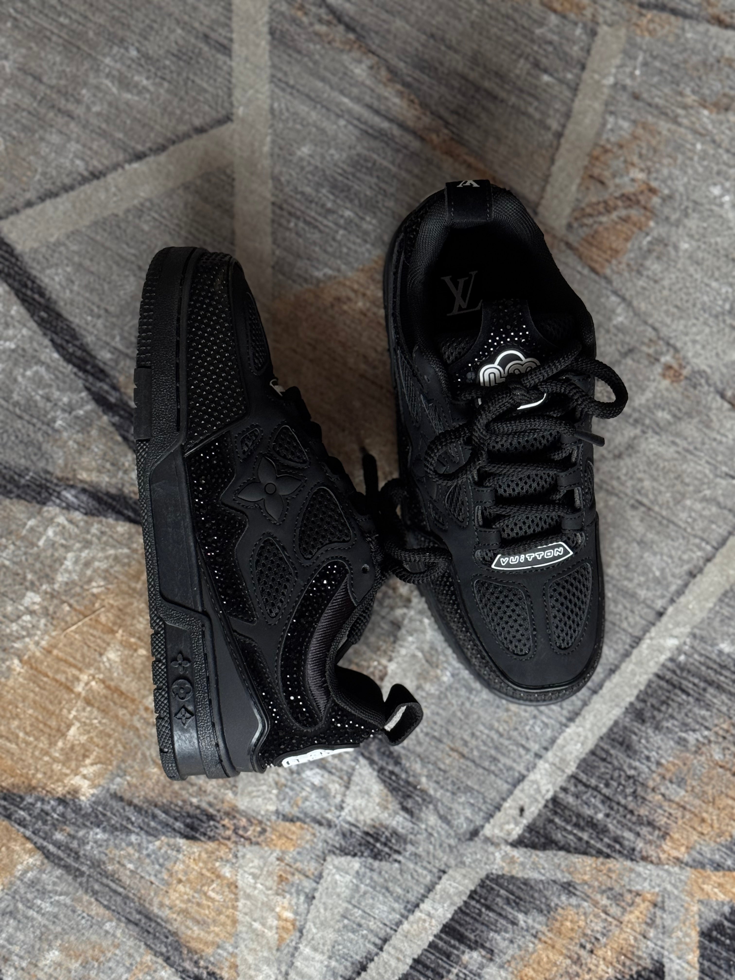 Louis Vuitton Skate black x swarovski