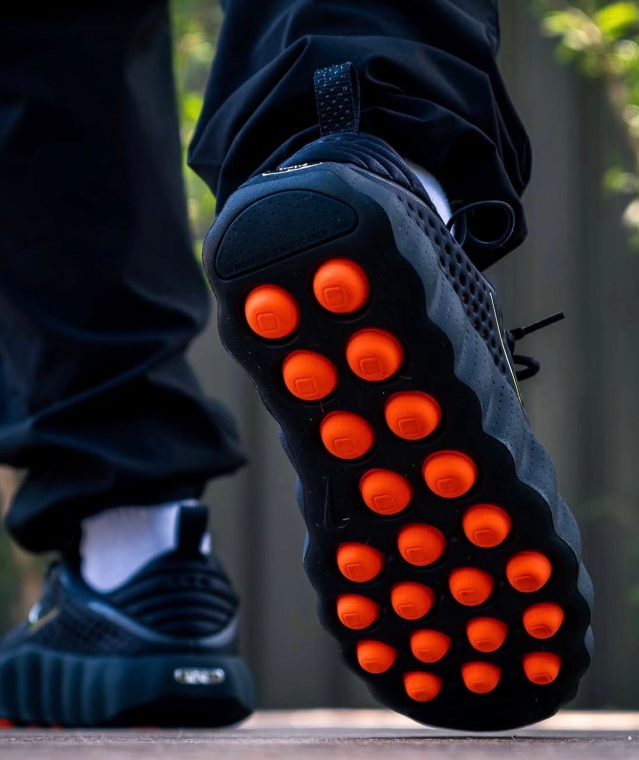 Nike mind 002 “negra “