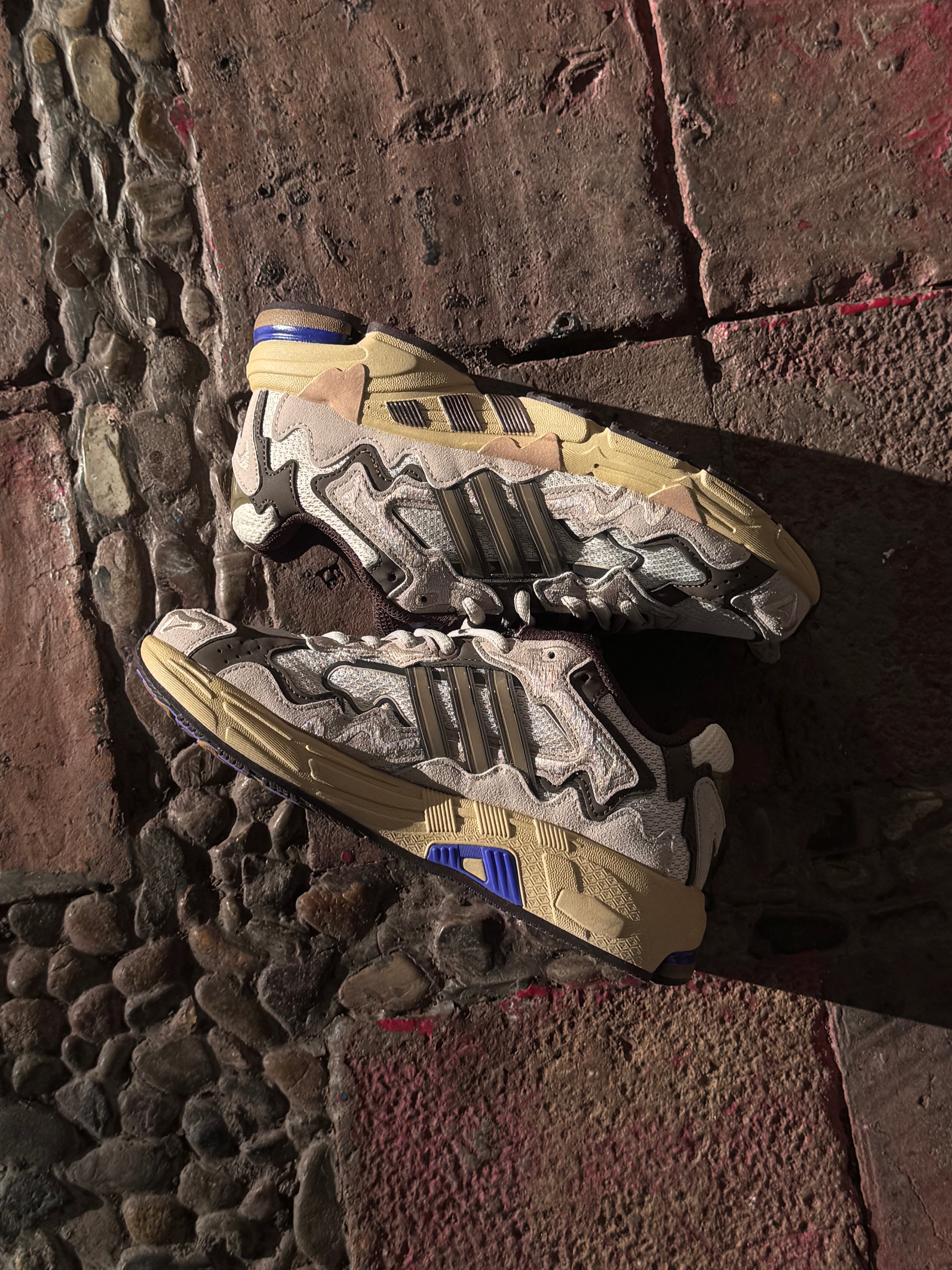 Adidas response cl x bad bunny “paso fino “