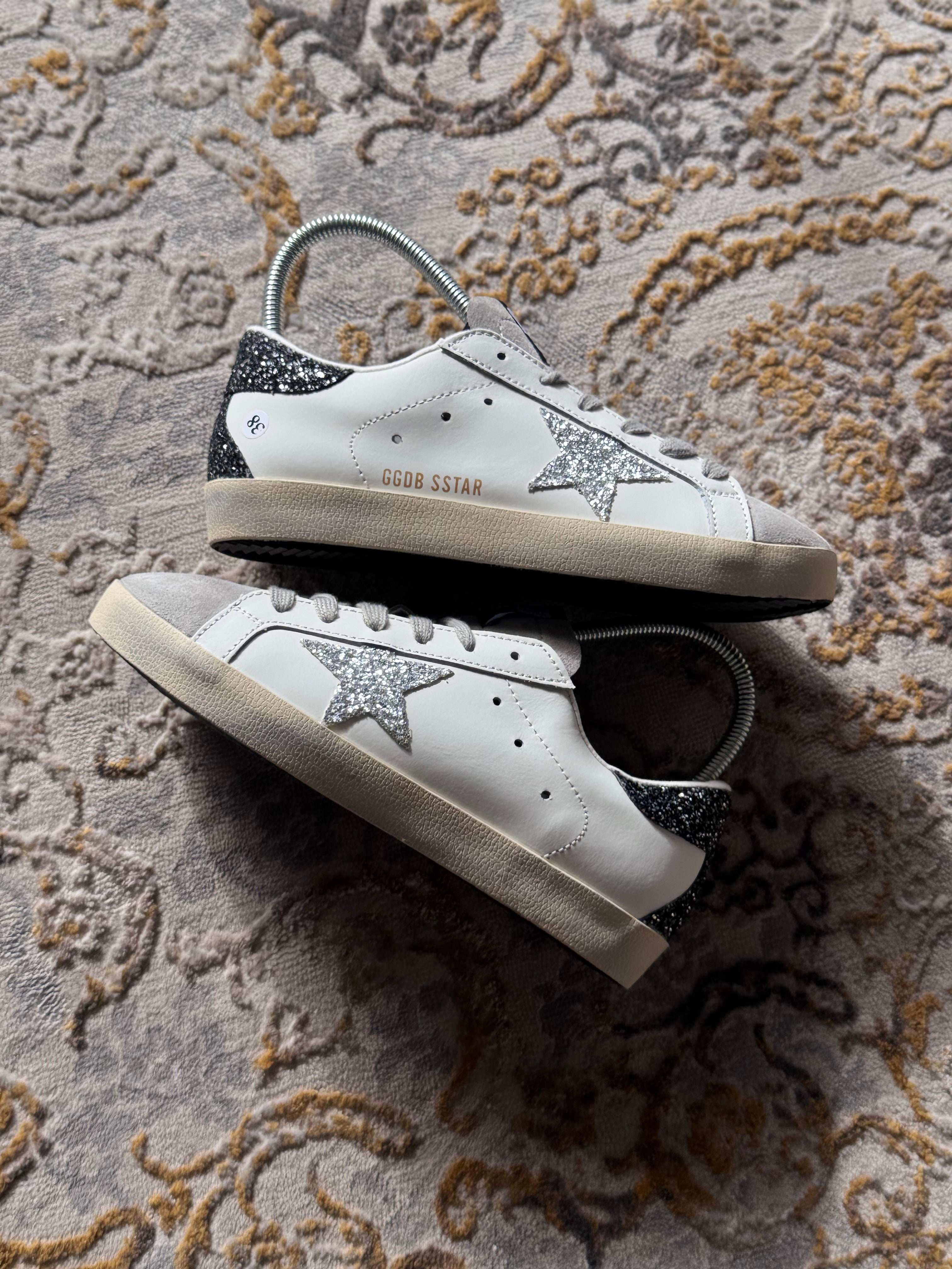 Golden goose
