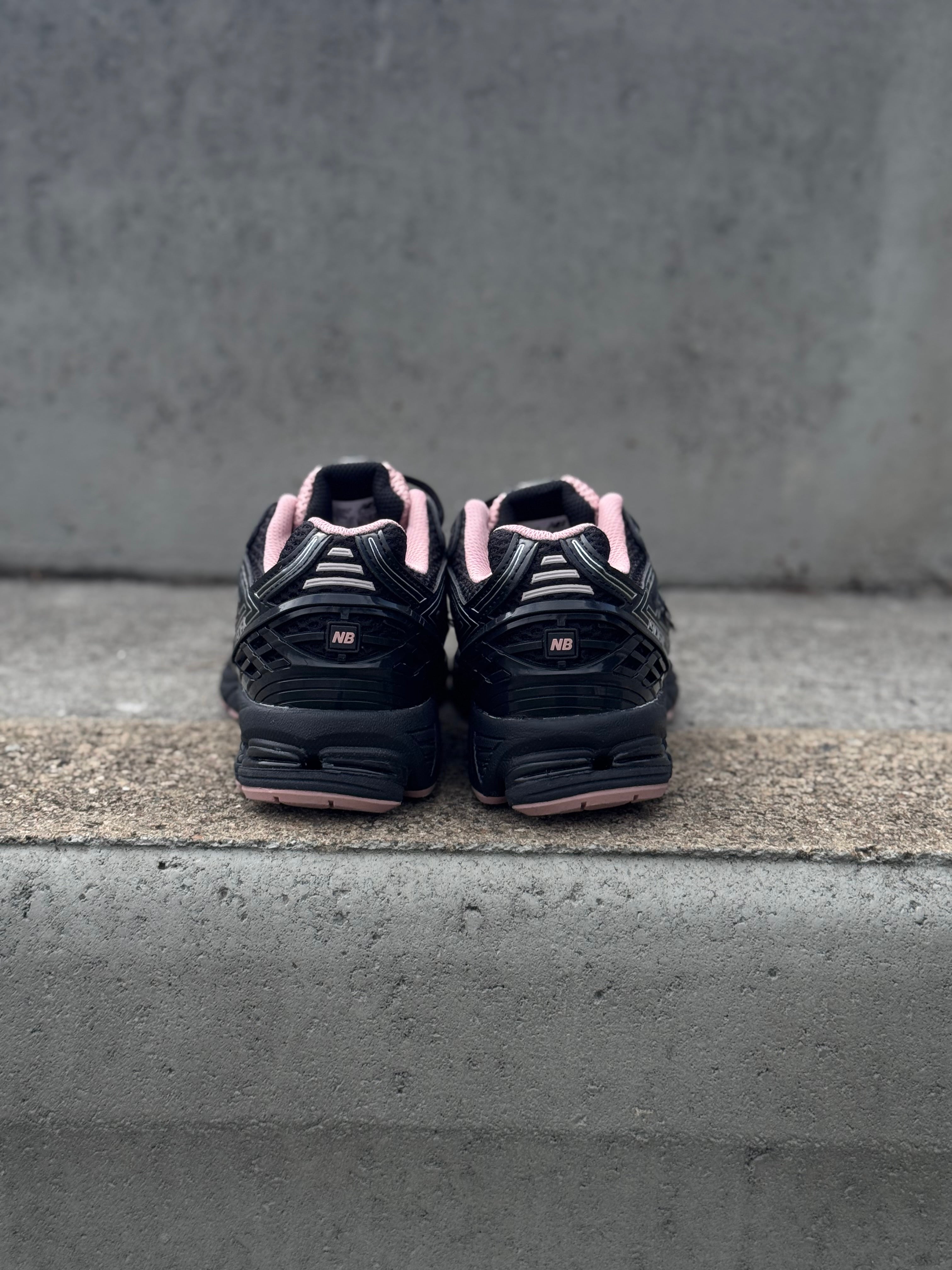 New balance 1906 a “pink taffy”