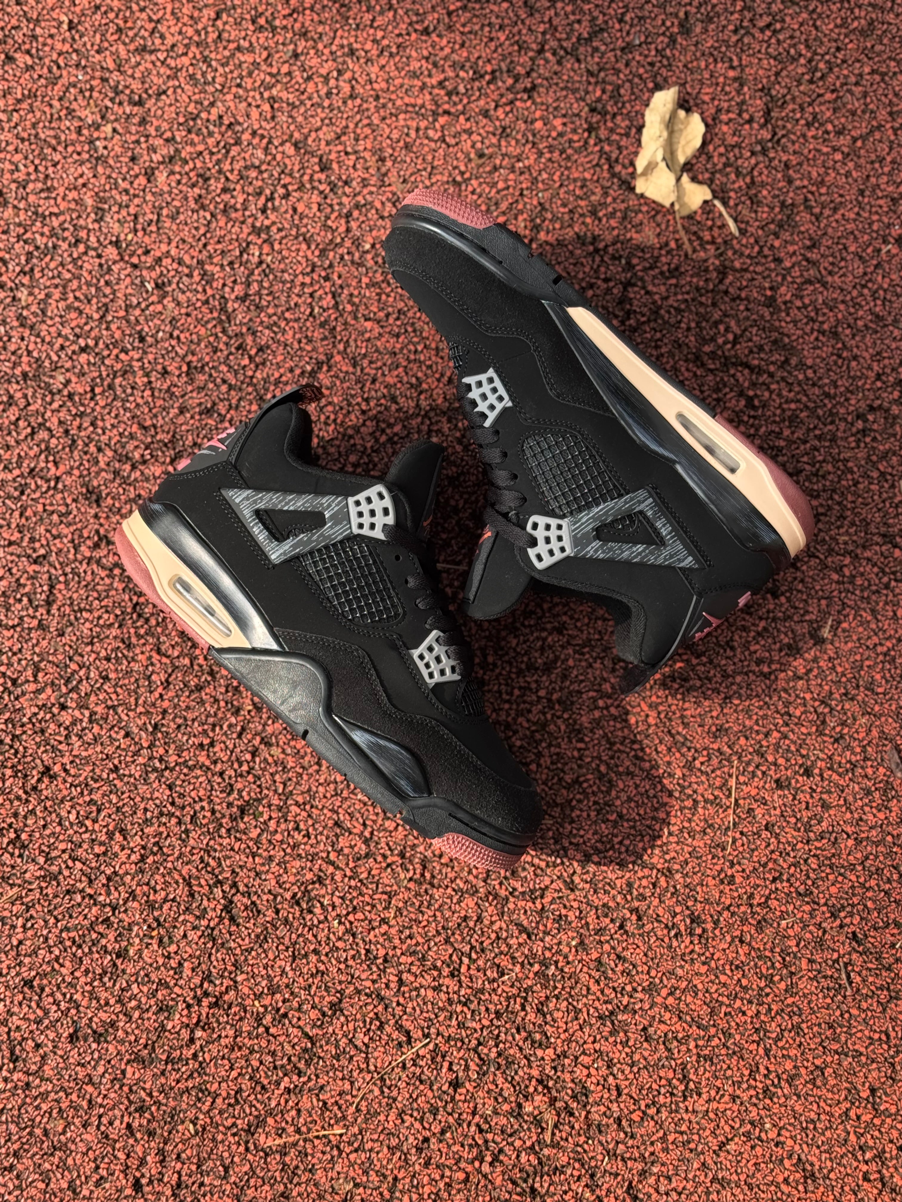 Nike Air Jordan 4 “london”