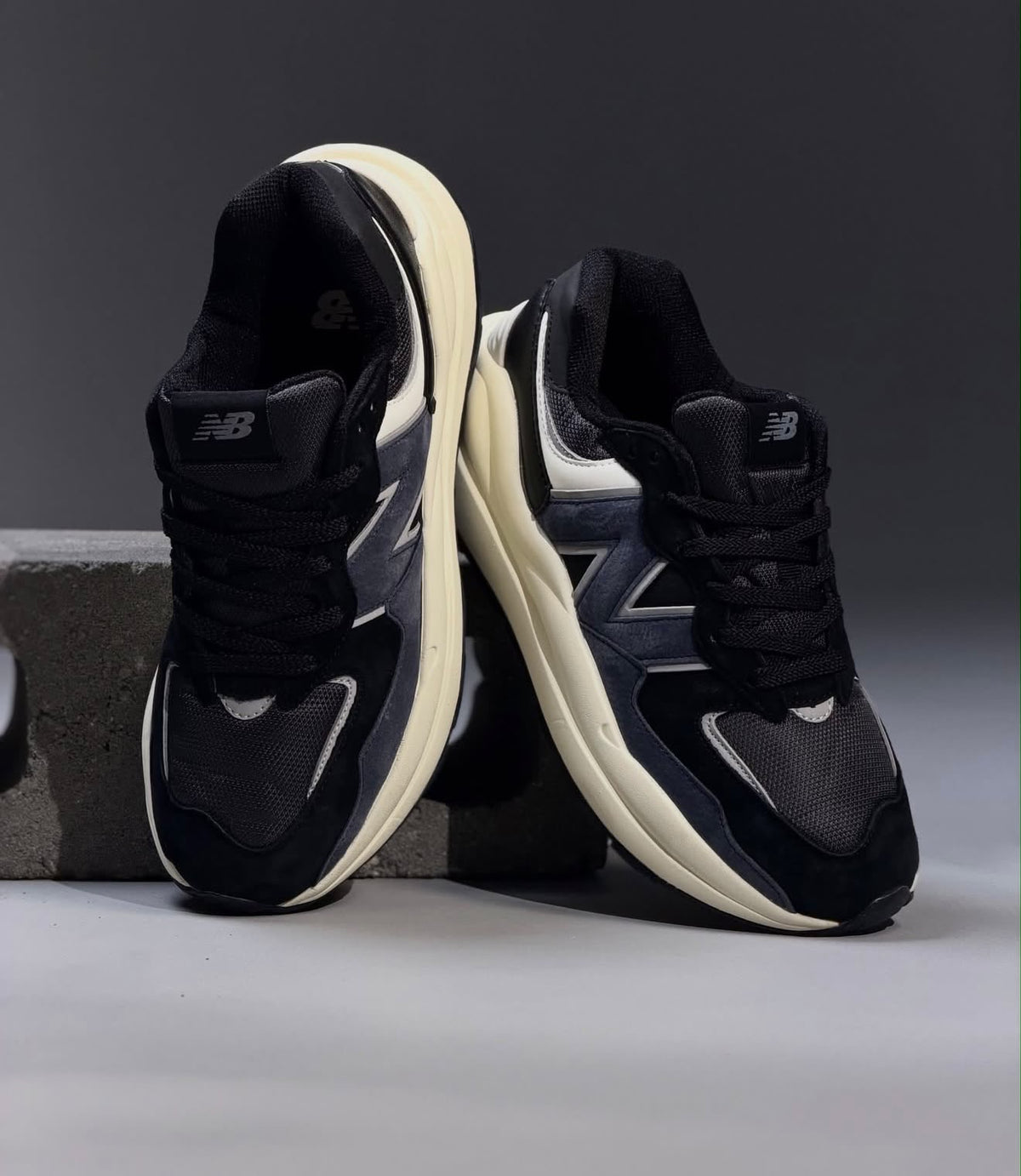 Nb 5740 navy blue