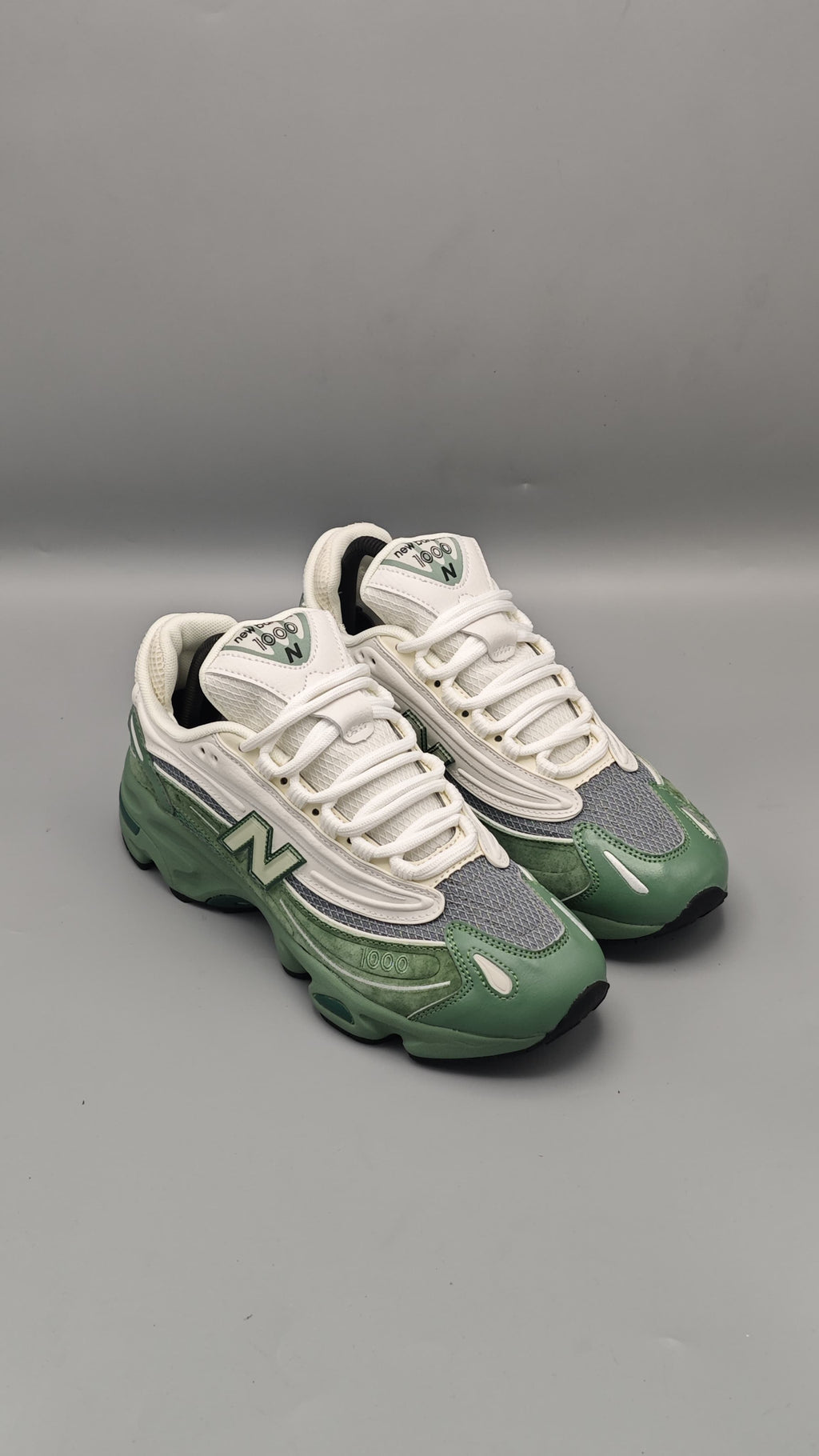 New Balance 1000 “green “