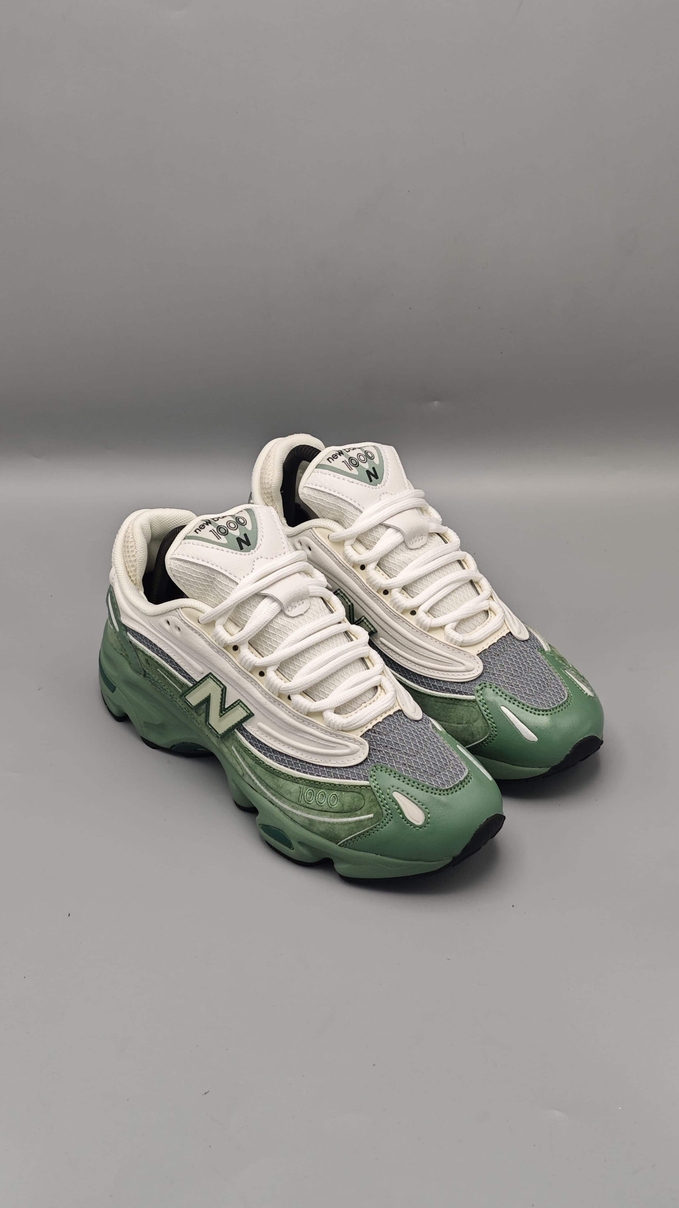 New Balance 1000 “green “