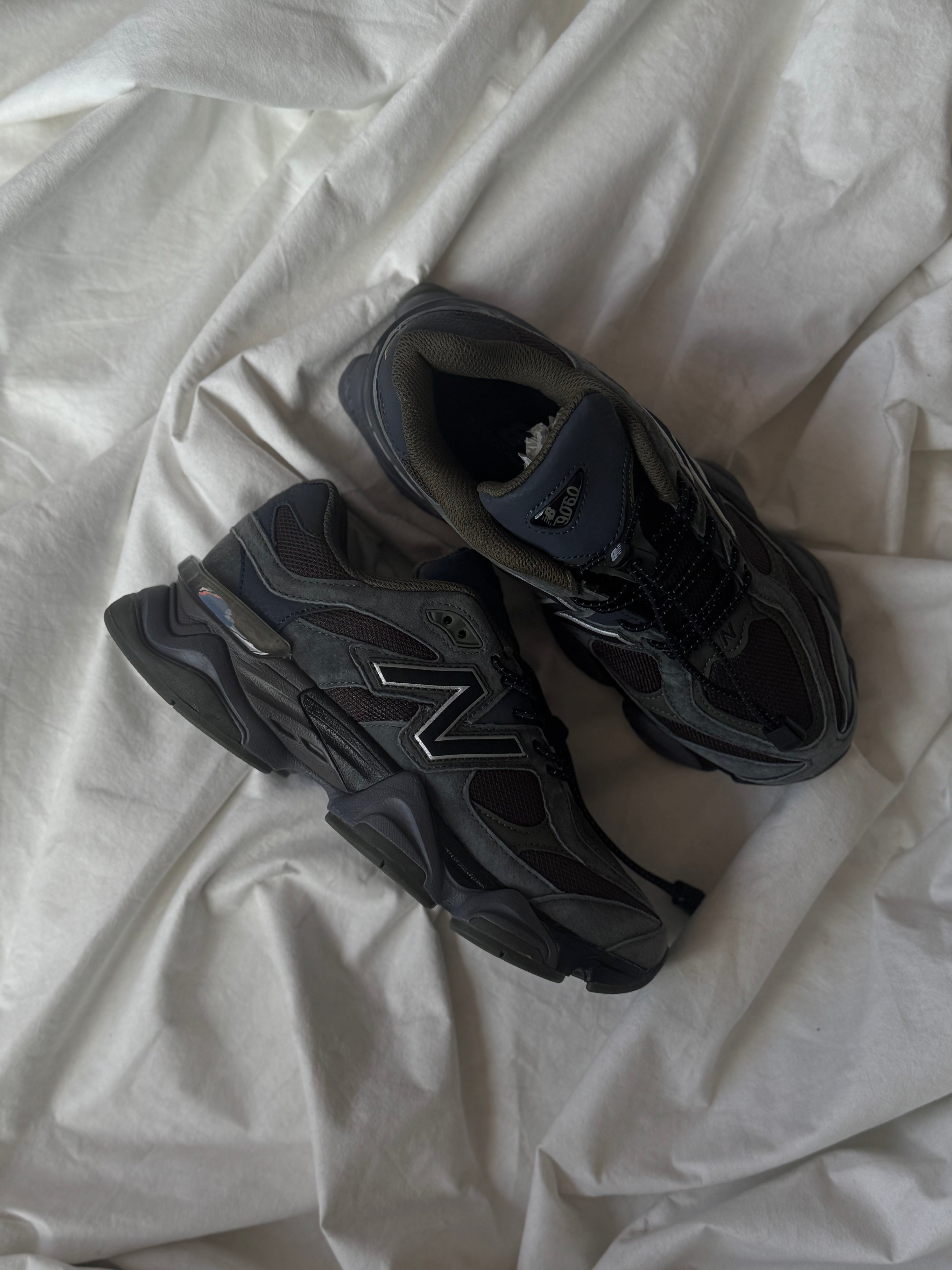 New Balance 9060