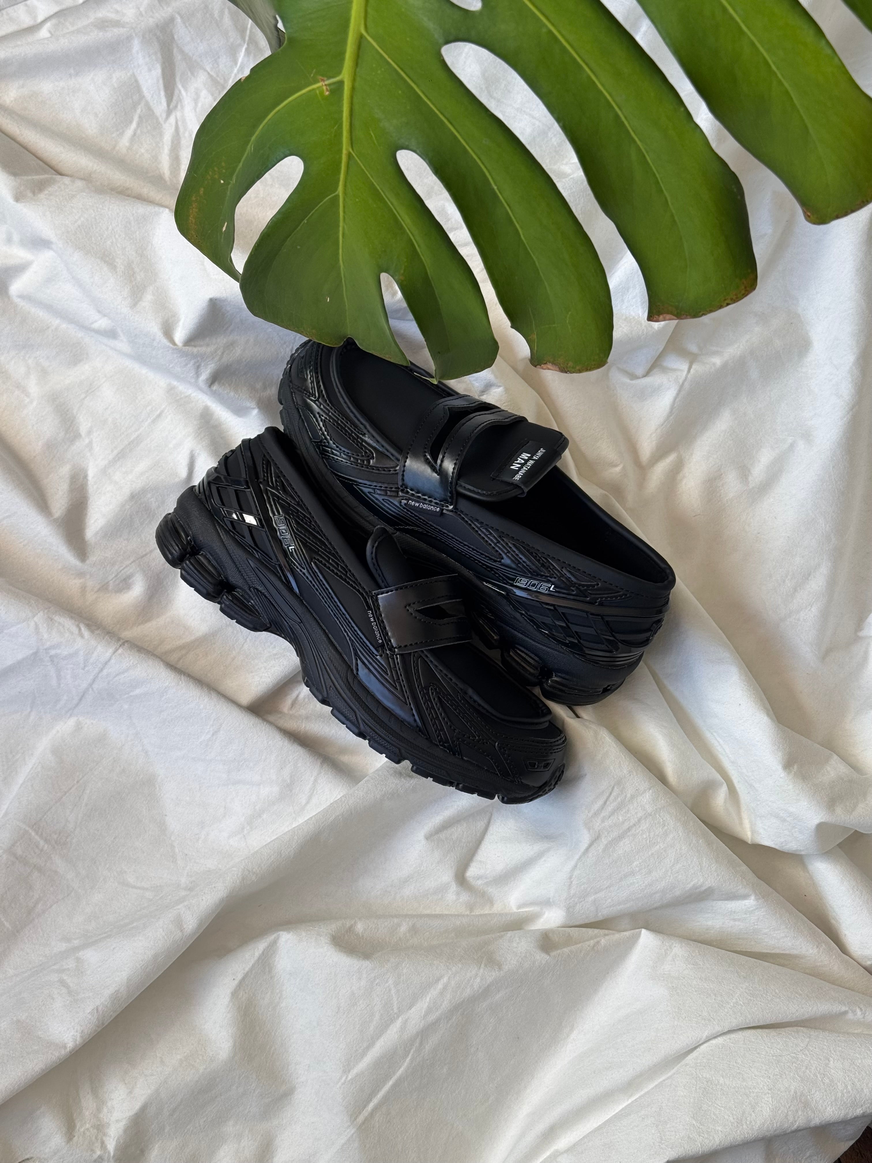 New Balance 1906 L “negro”