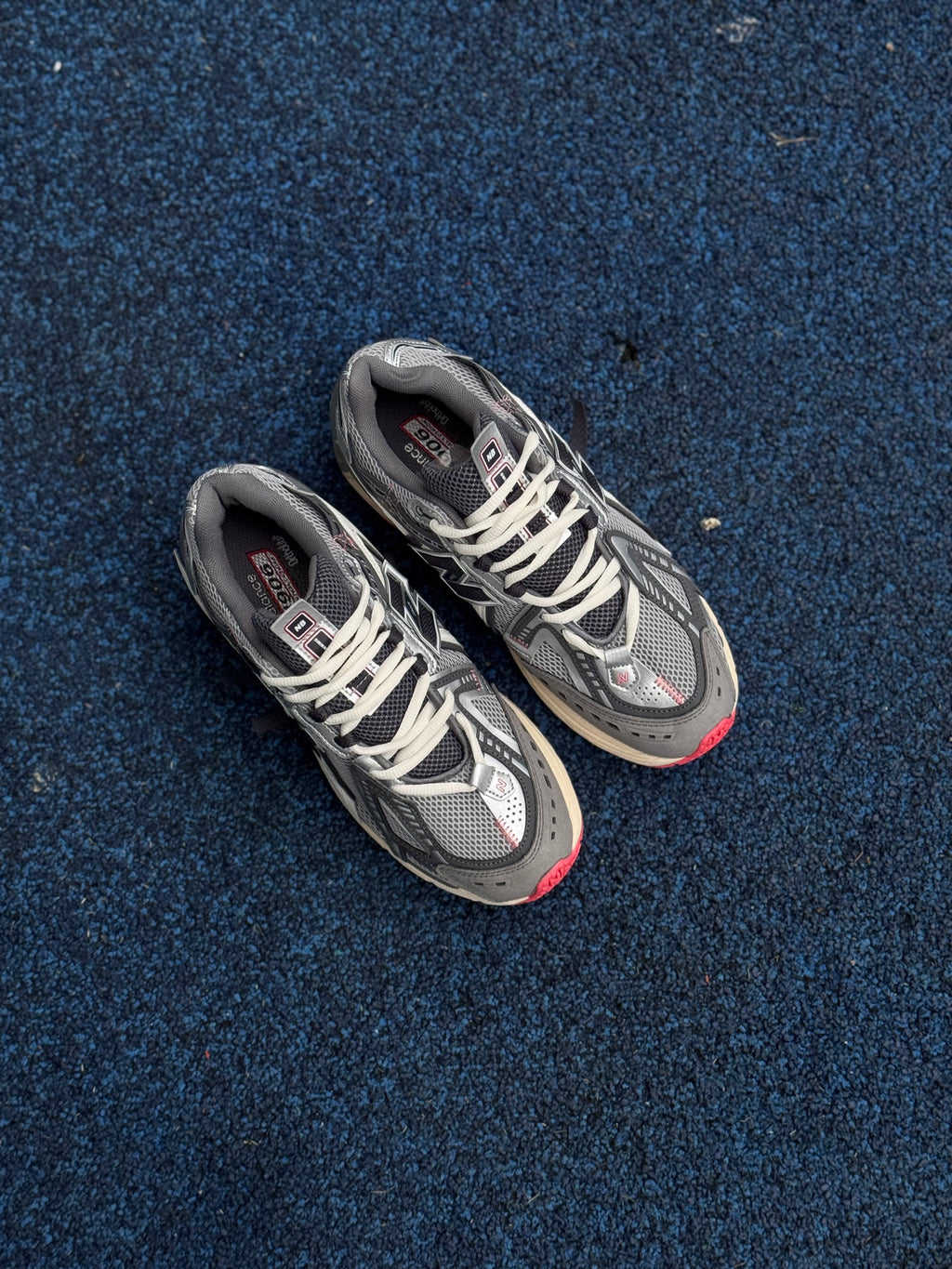 New Balance 1906A
Slate Grey Drift Red