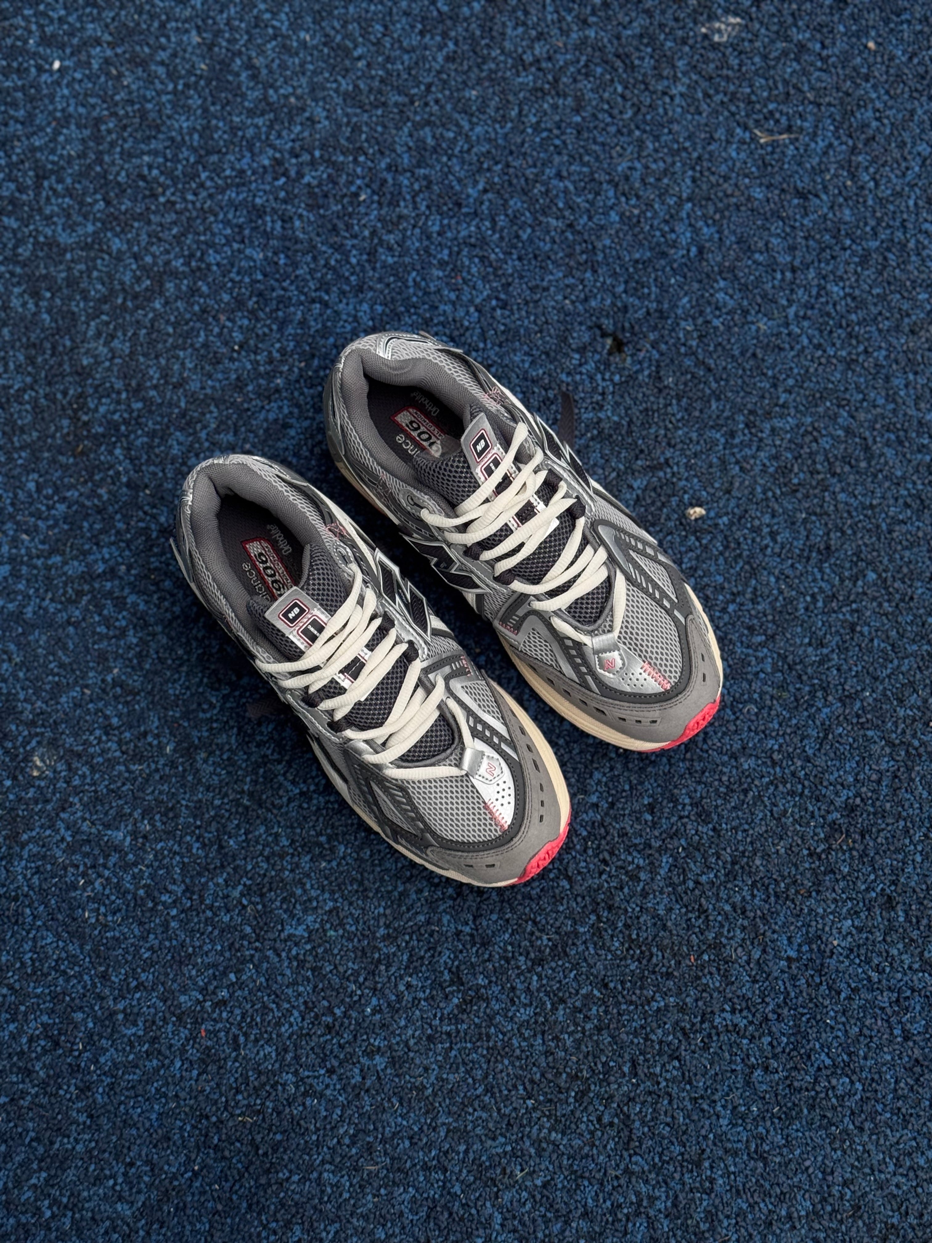 New Balance 1906A
Slate Grey Drift Red