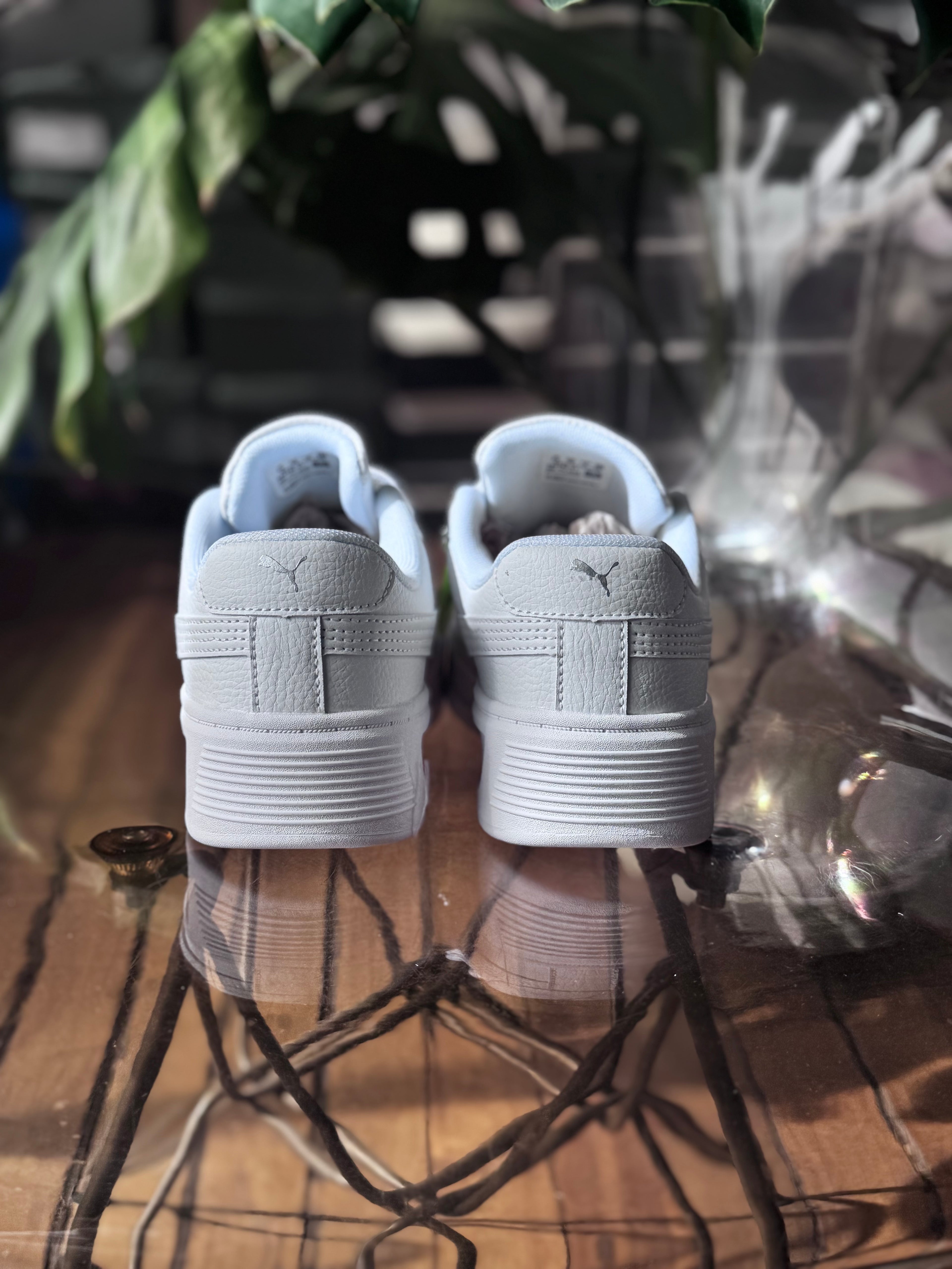 Puma plataforma blanca