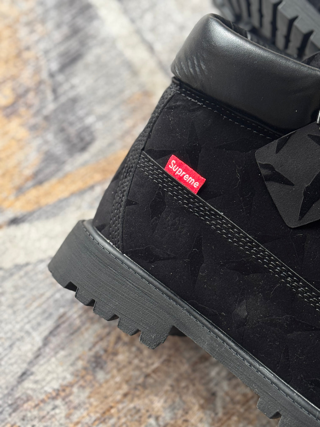 Timberland x supreme “negra”