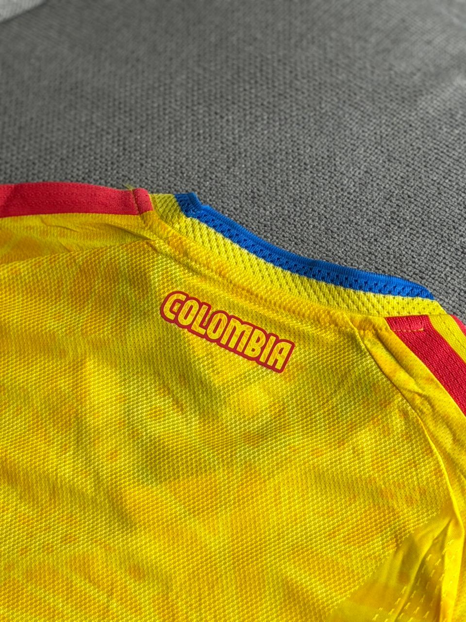 Camiseta local selección Colombia versión jugador