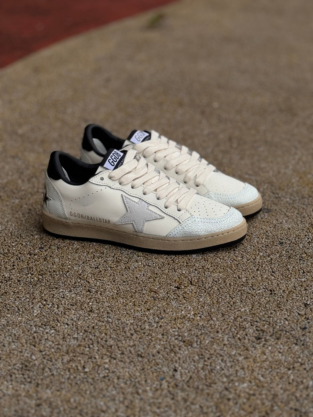 Golden goose “ballstar”