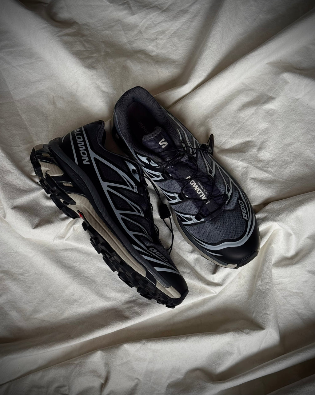 Salomón xt-6 grey black
