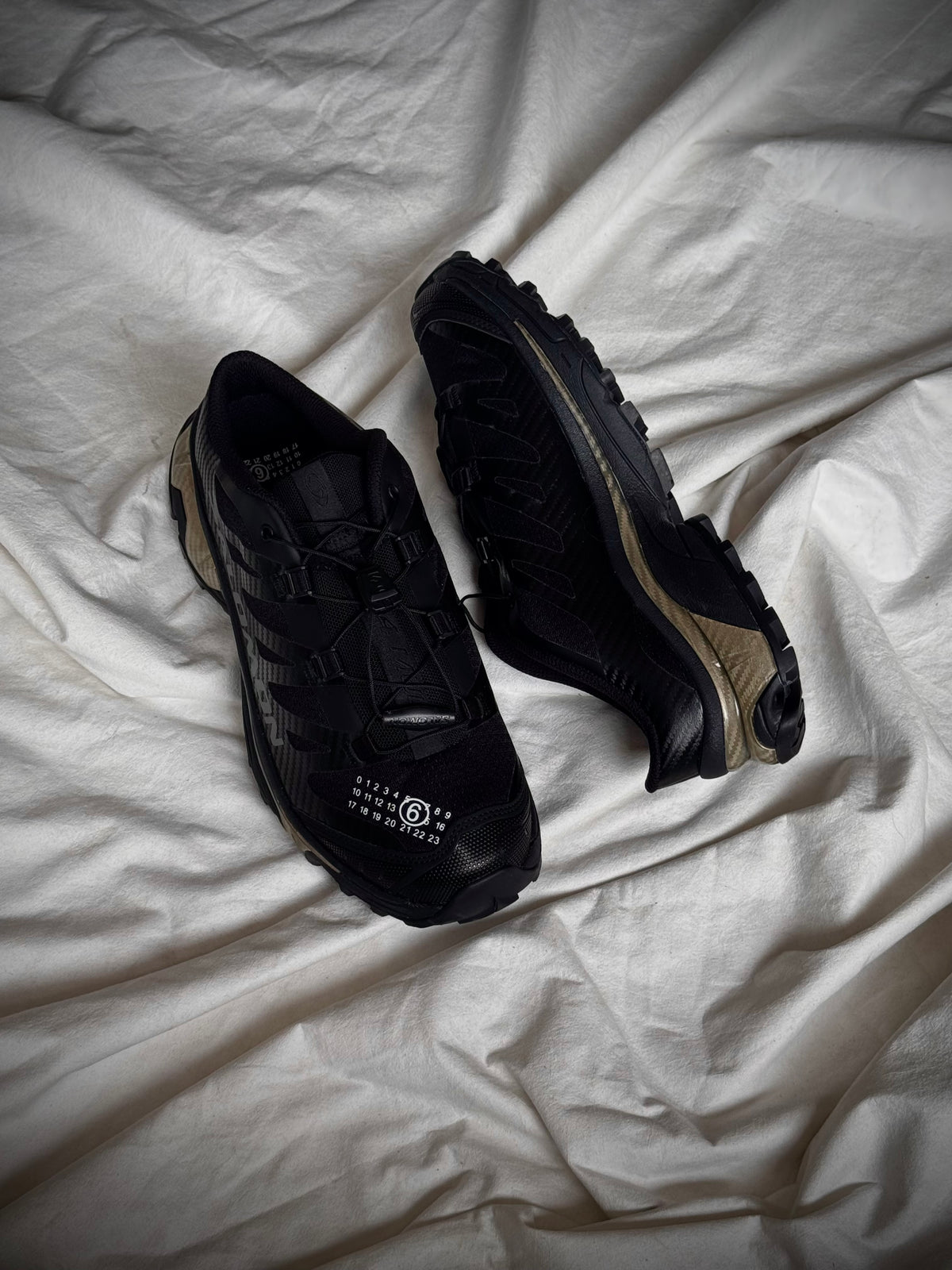 Salomón xt4 mule “negro “