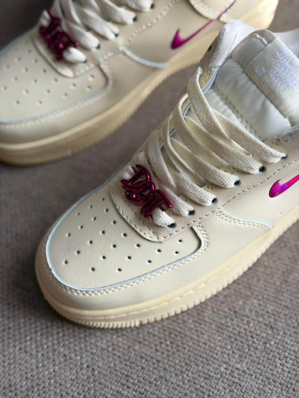 Nike air force One “just do it”