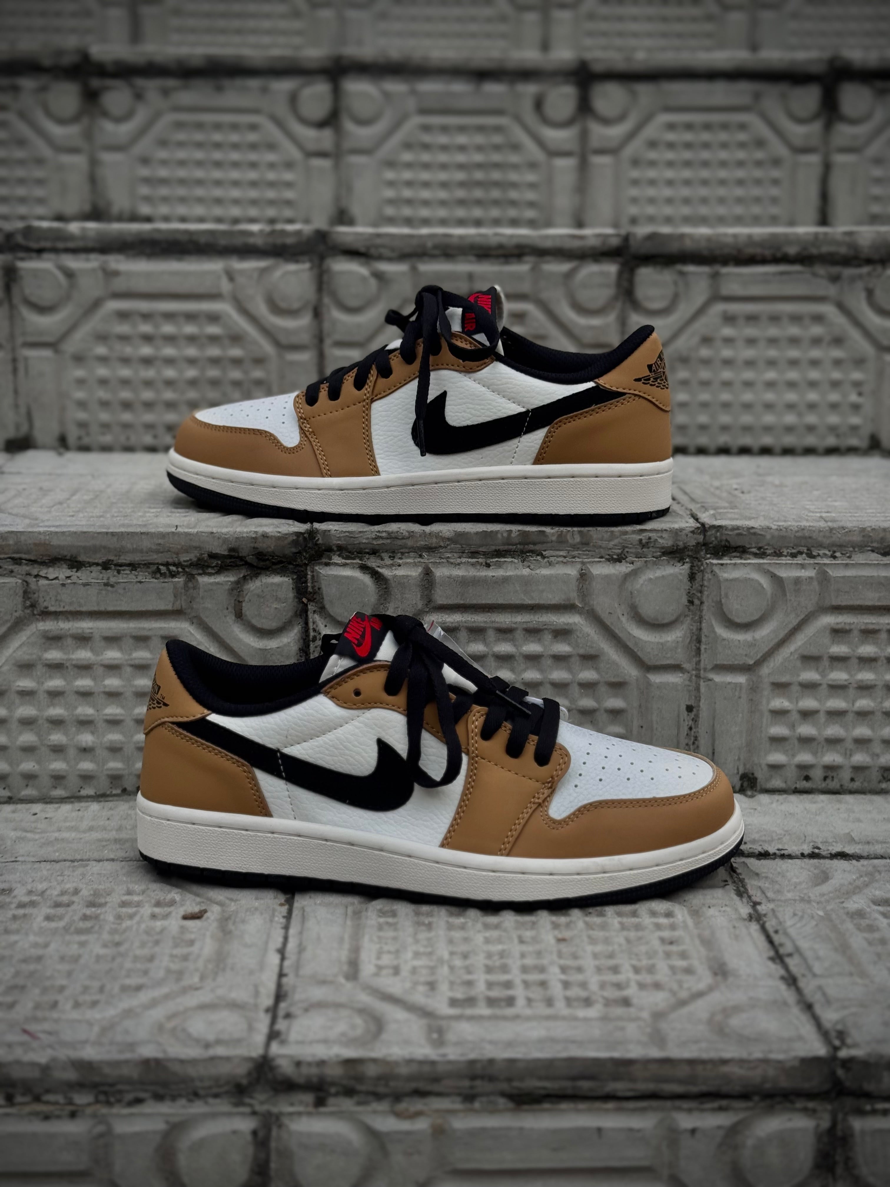 Air Jordan 1 Low “Sail and Golden harvest”