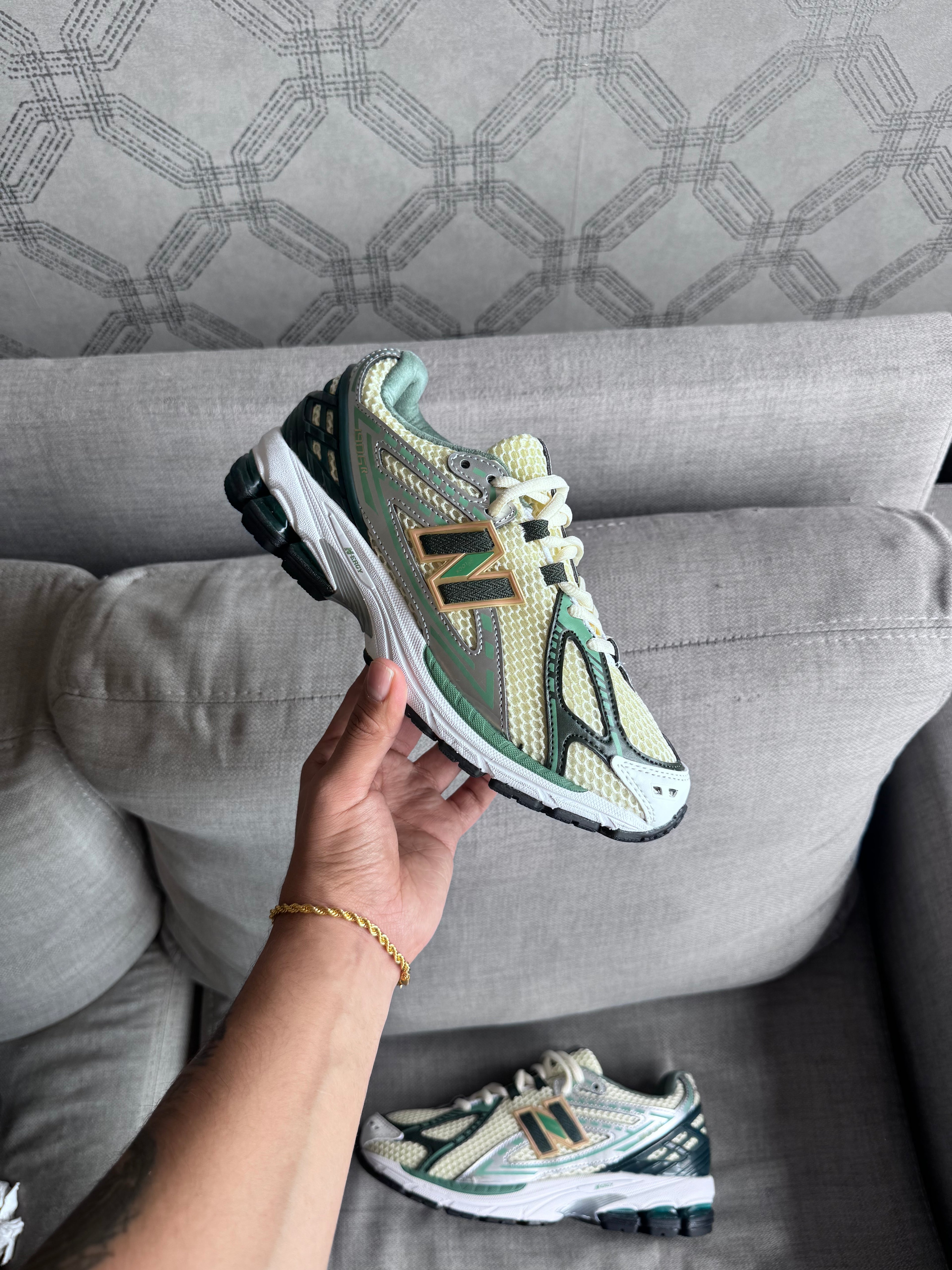 New Balance 1906 r