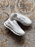 On cloud tilit x loewe “all white”
