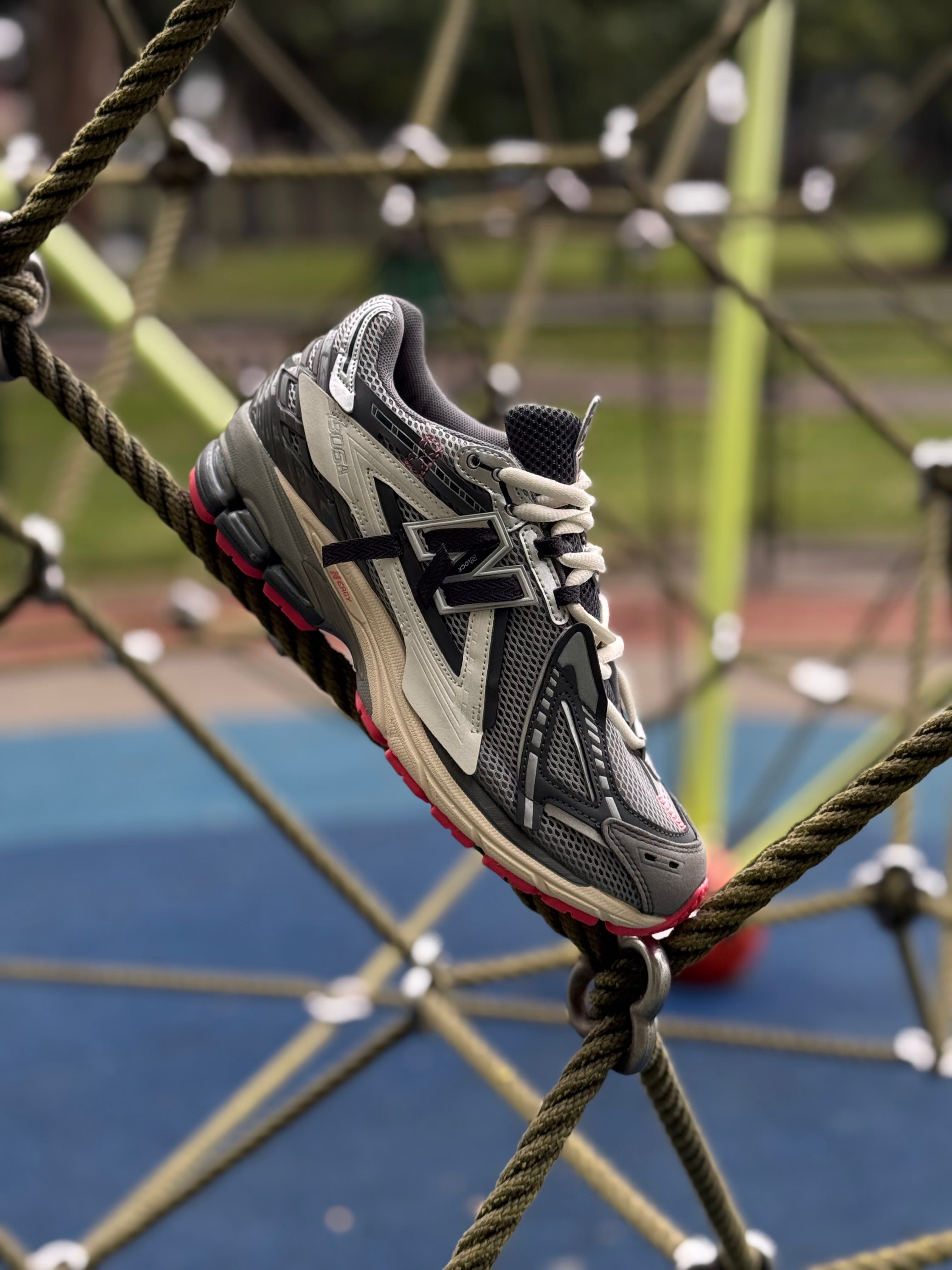 New Balance 1906A
Slate Grey Drift Red