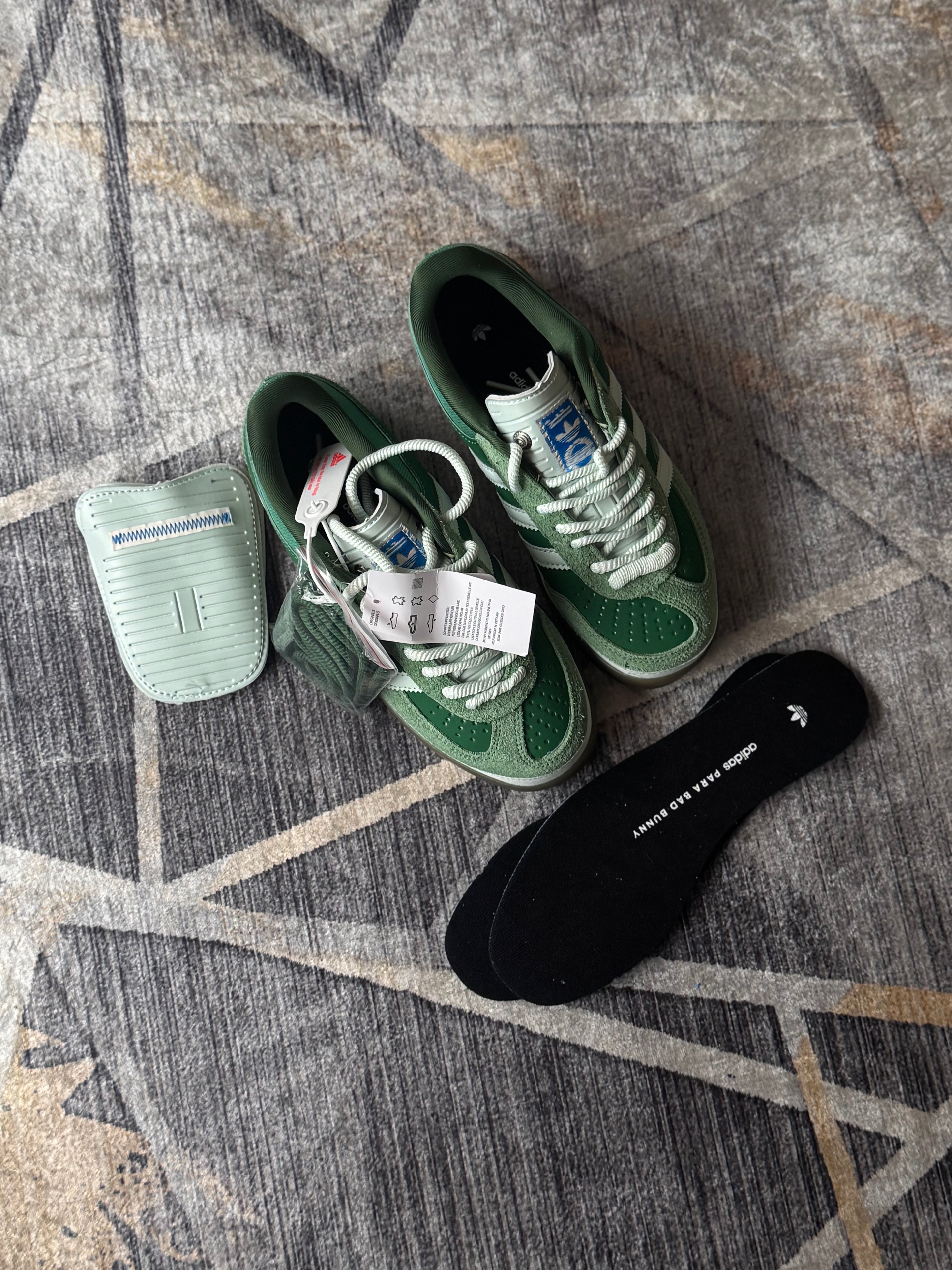 Adidas gazelle indoor “el yunke x bad bunny “