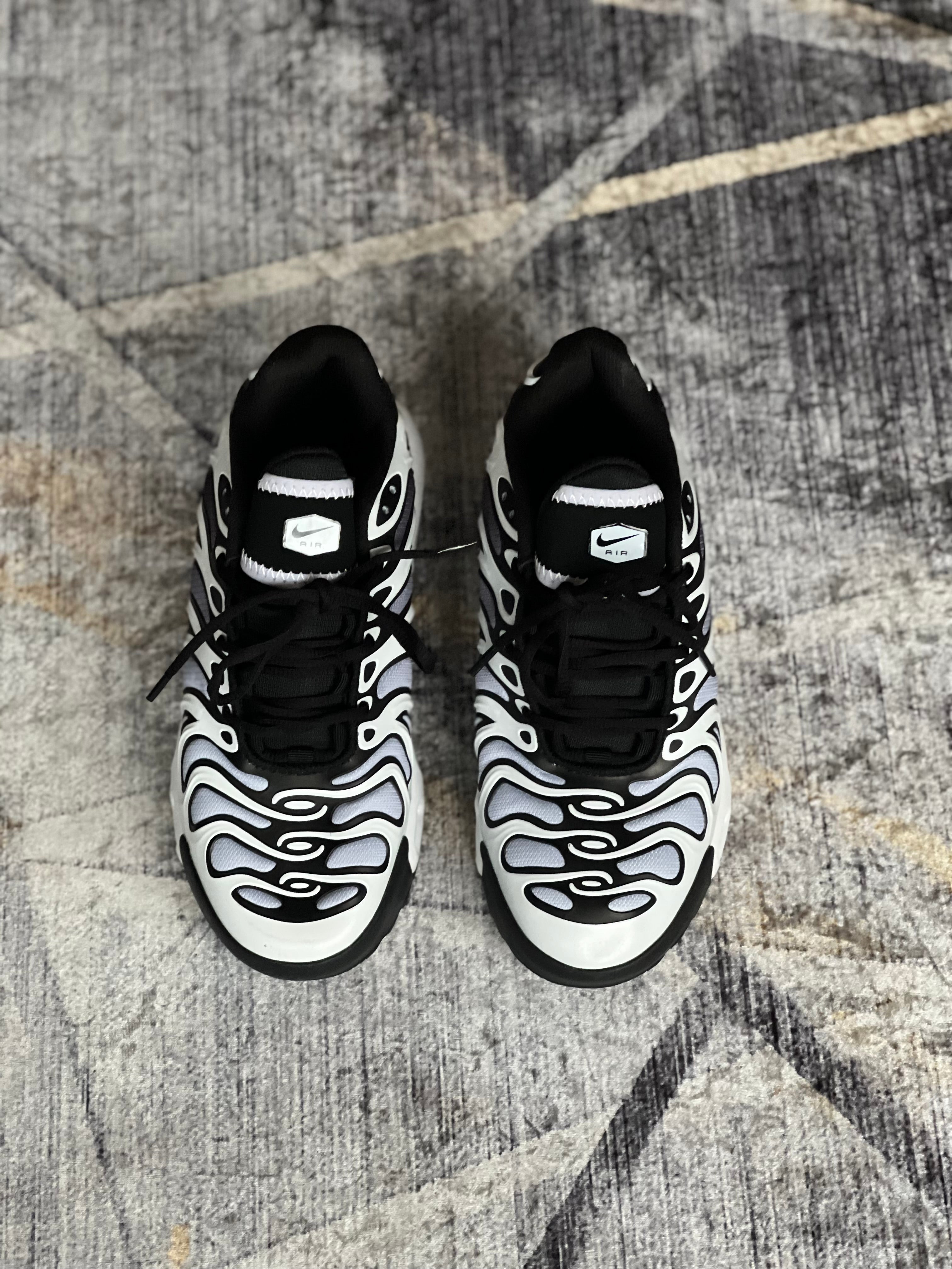 Nike air max tn “Drift”