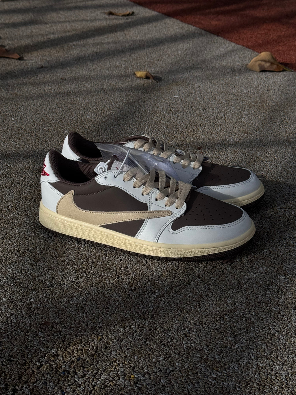 Nike Air Jordan 1 low x Travis scott “revese mocha”