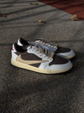 Nike Air Jordan 1 low x Travis scott “revese mocha”