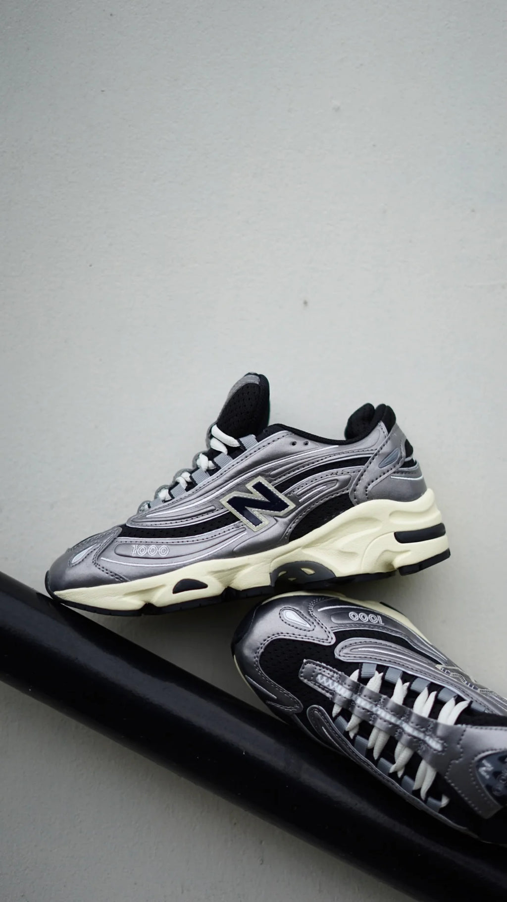 New balance  1000 silver