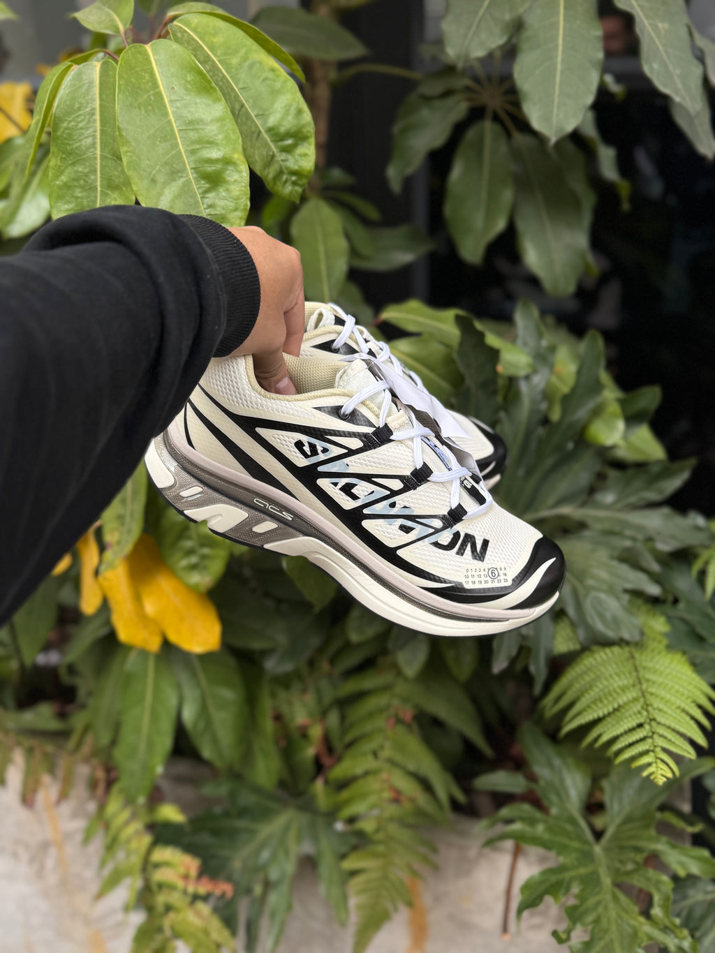 Salomón mm6 x maison margiela “blanco”
