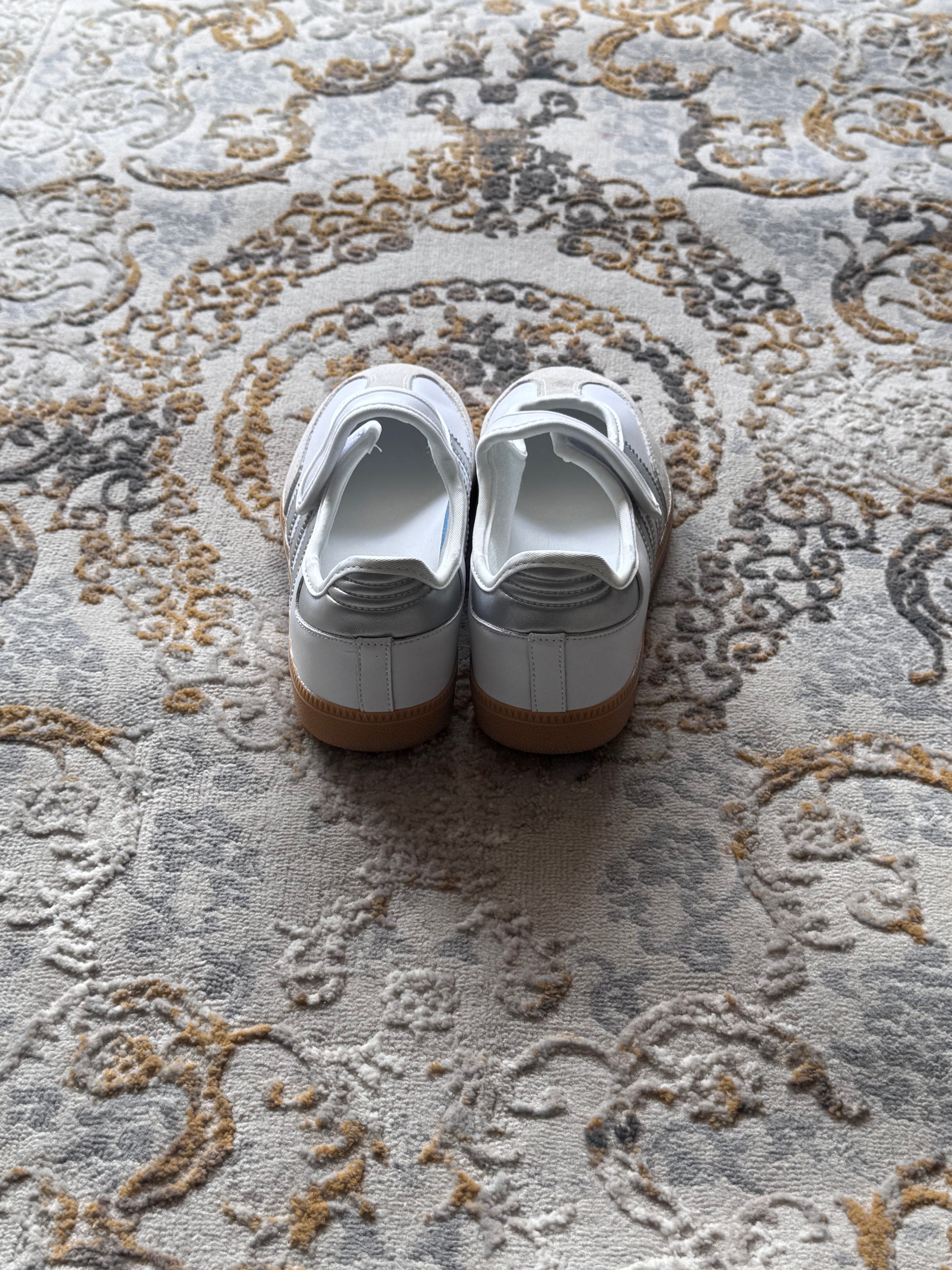 Adidas samba Mary Jane ballet
“Blanco plateado”