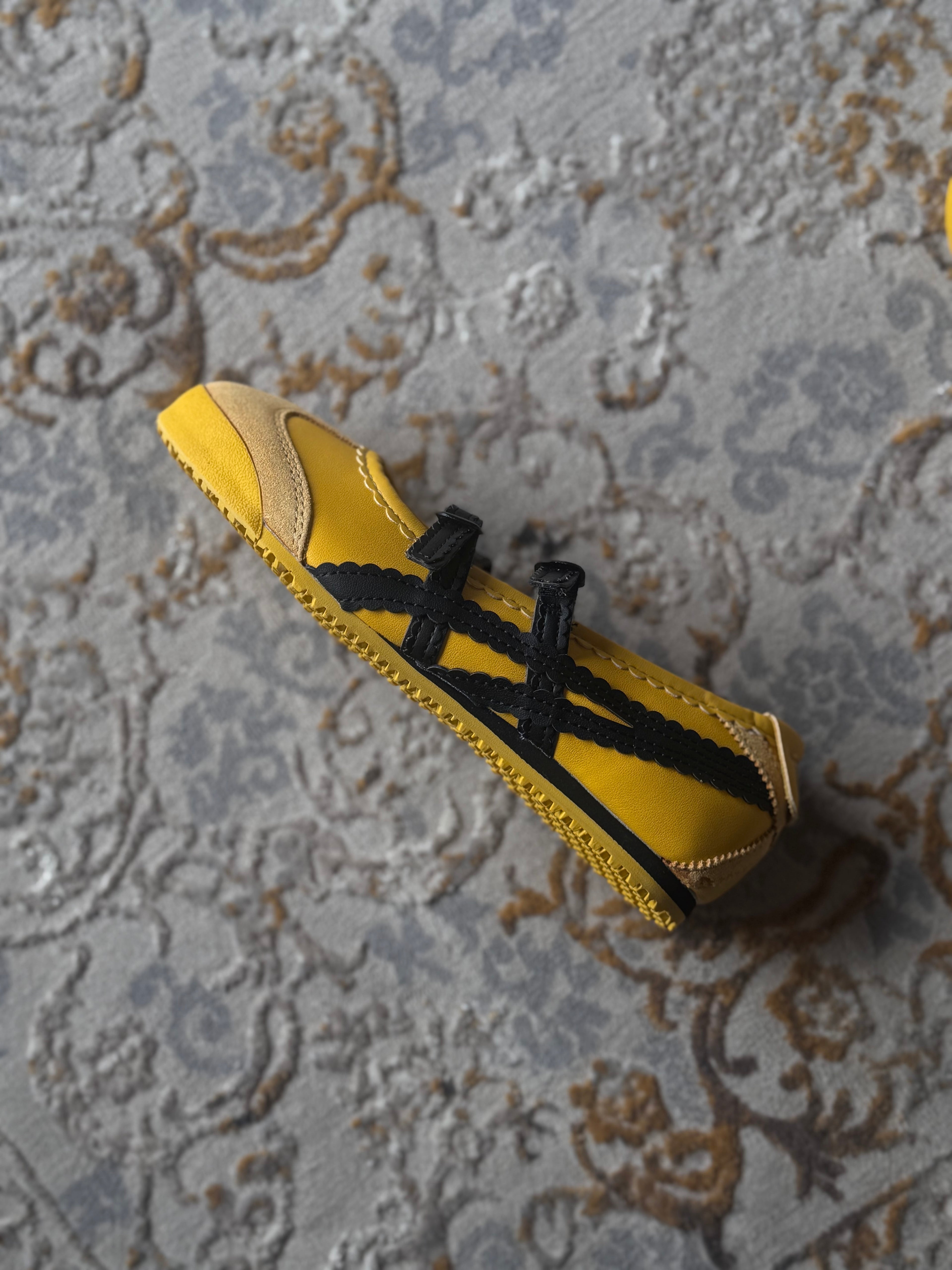 Onitsuka Tiger ballet flats “amarillo”