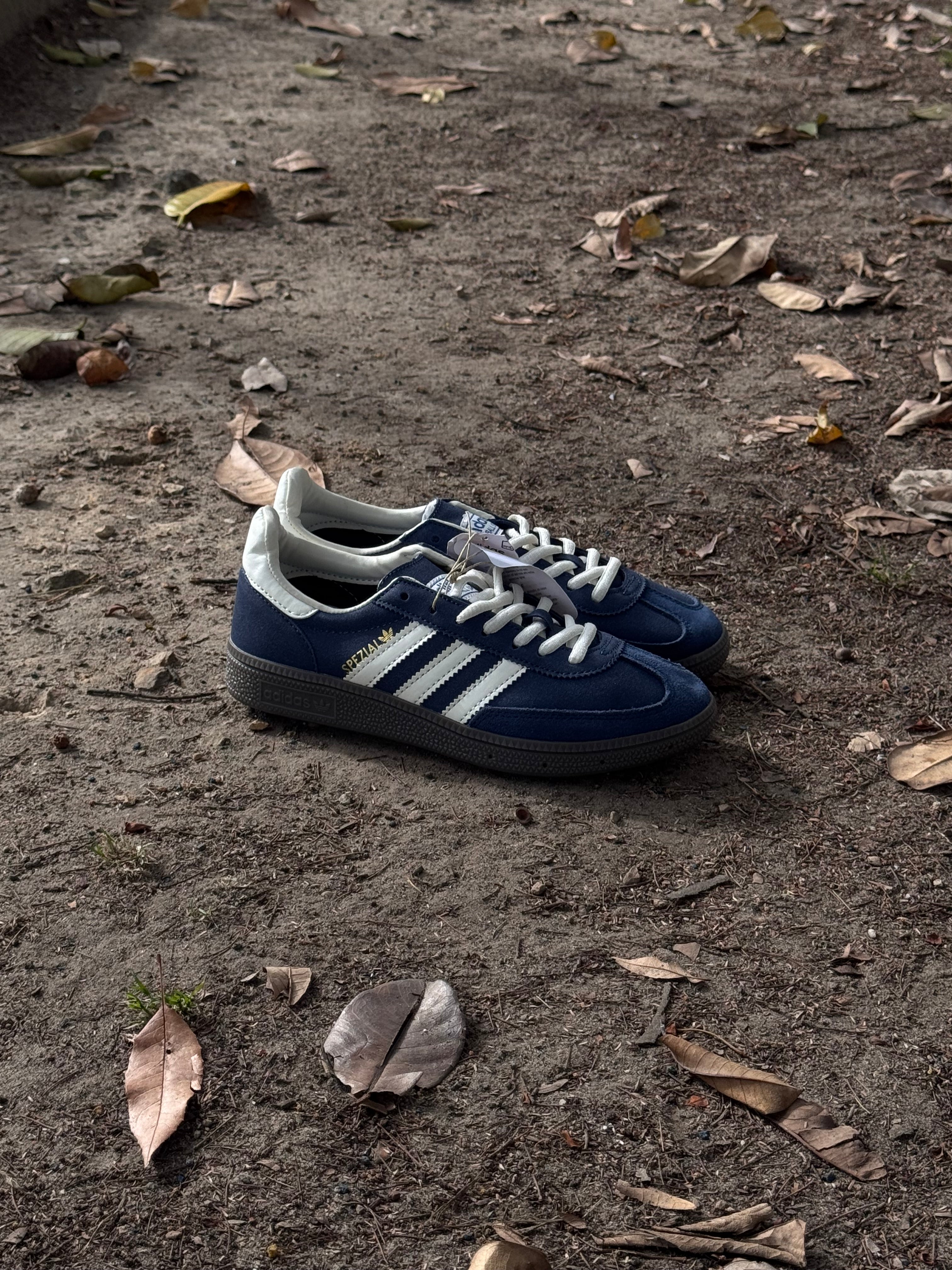 Adidas spezial “navy”
