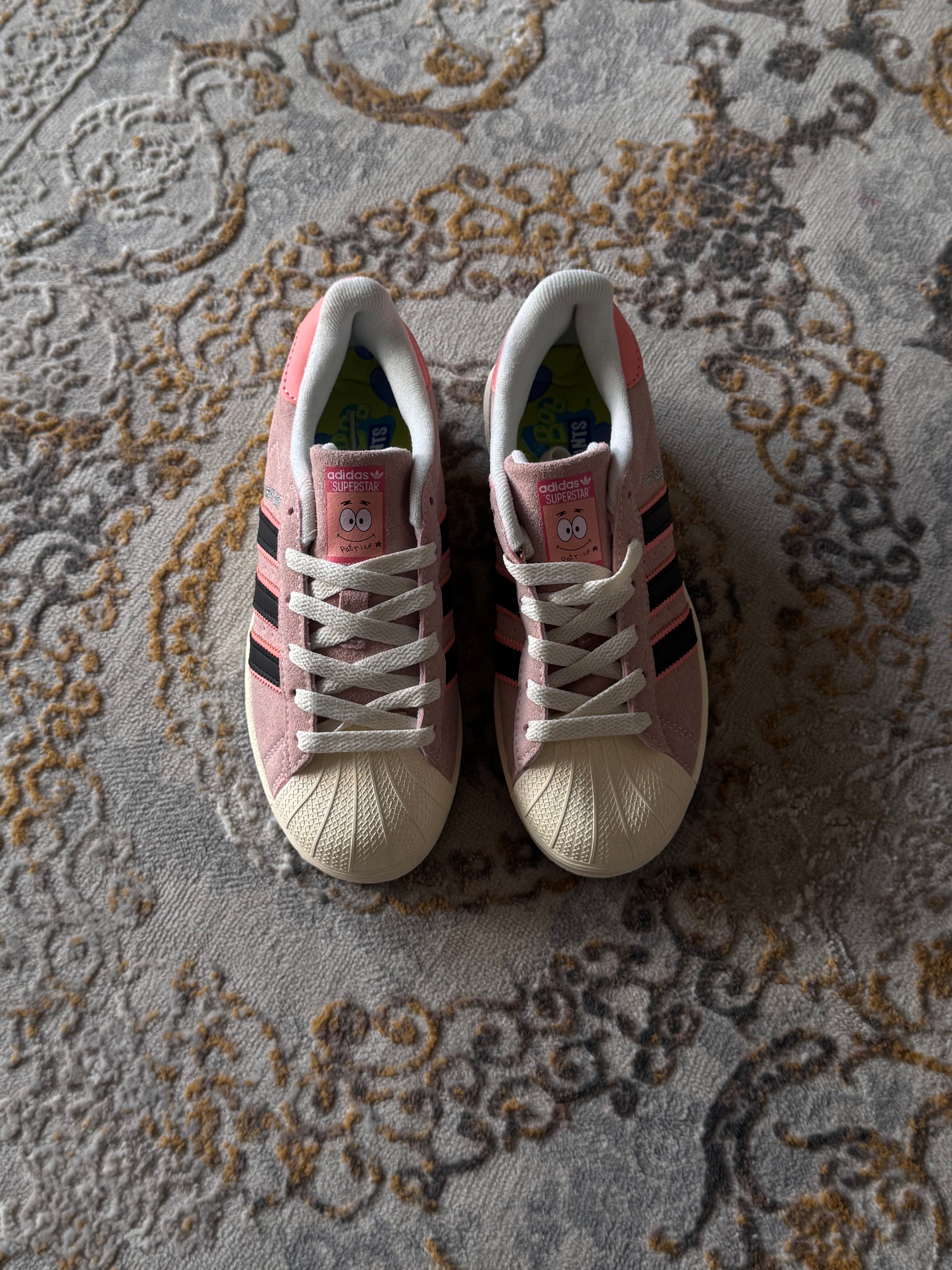 Adidas Superstar x bob esponja “Patricio estrella”