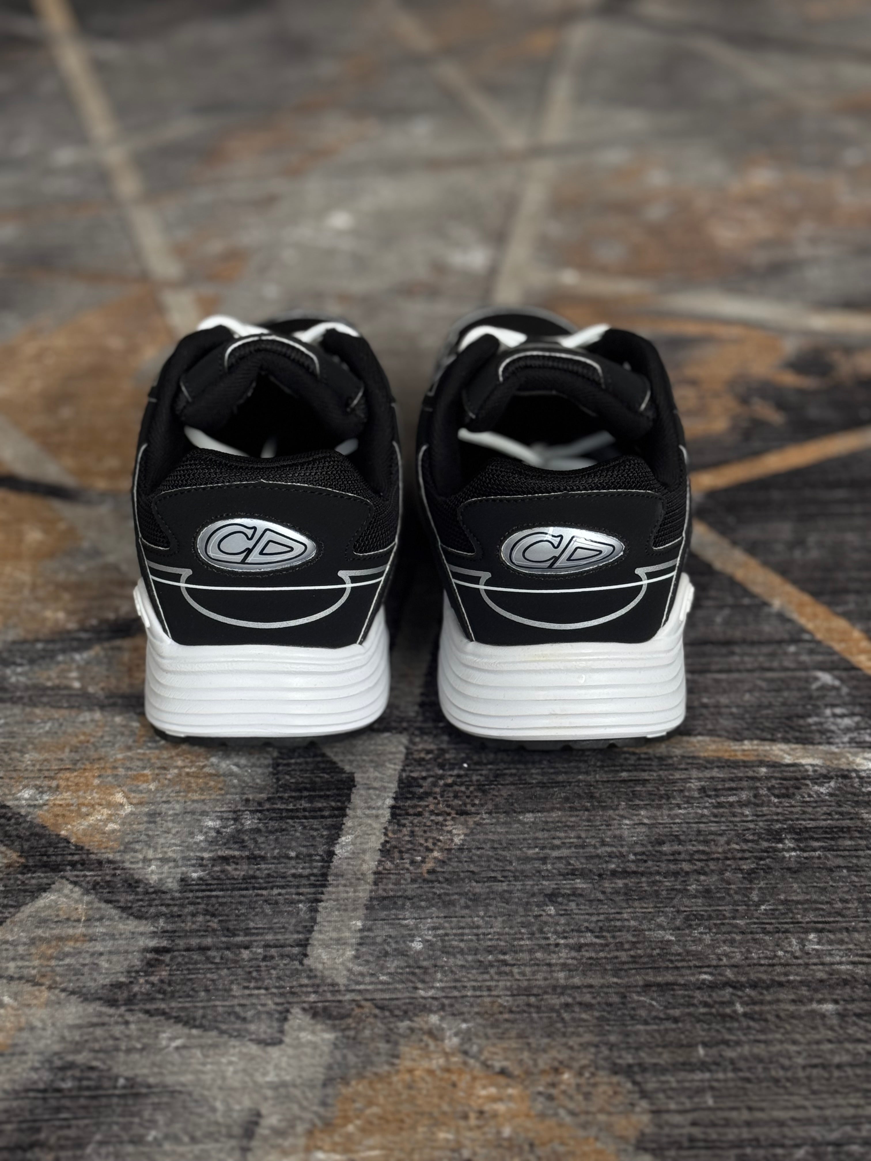 Dior B 23 “black”