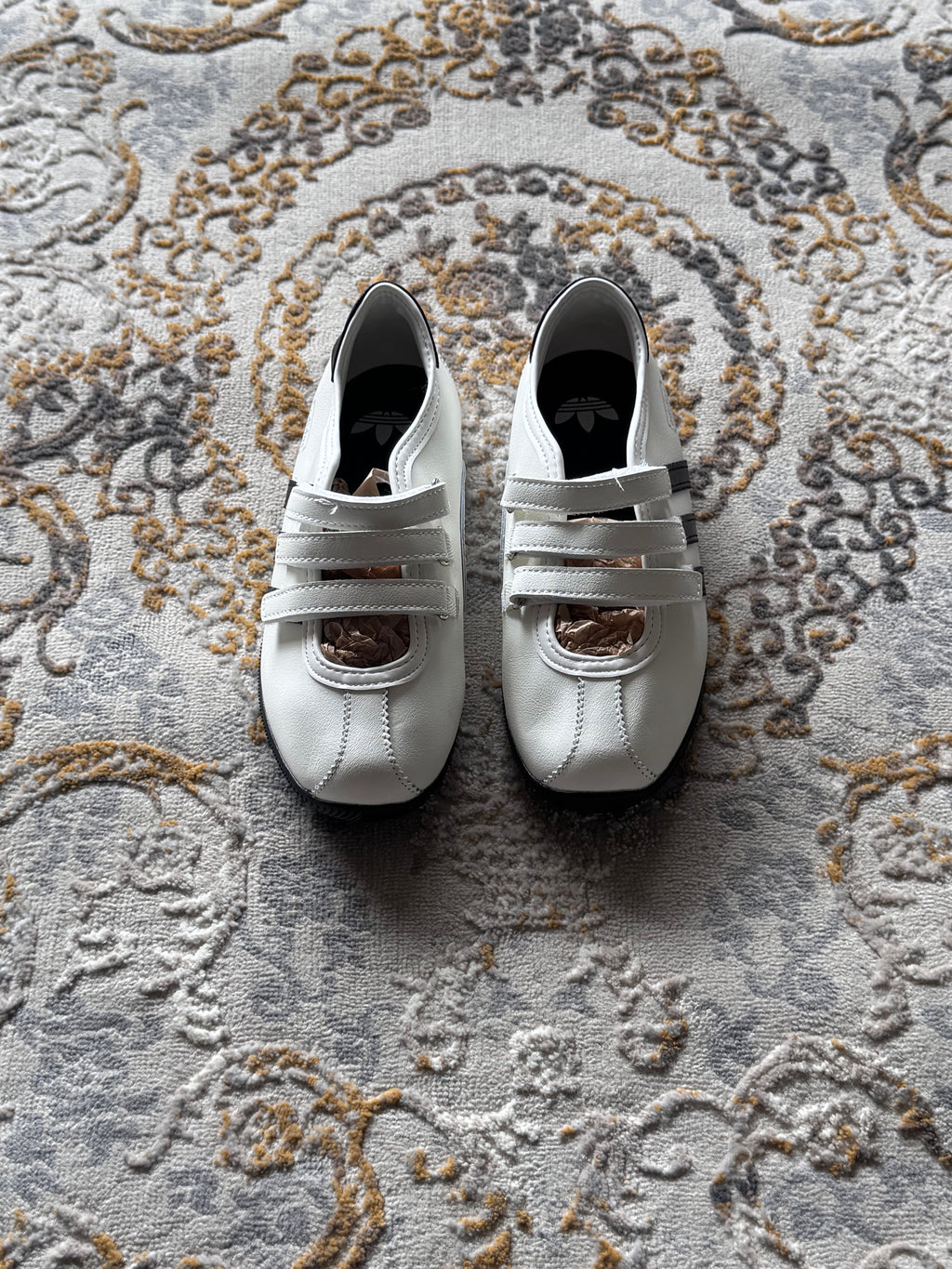 Adidas Anfu -mj ballet  “blanco negro ”