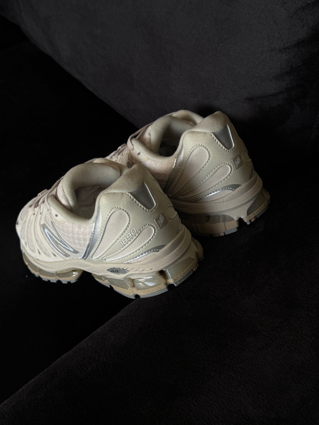 New balance 1890 abzorb
