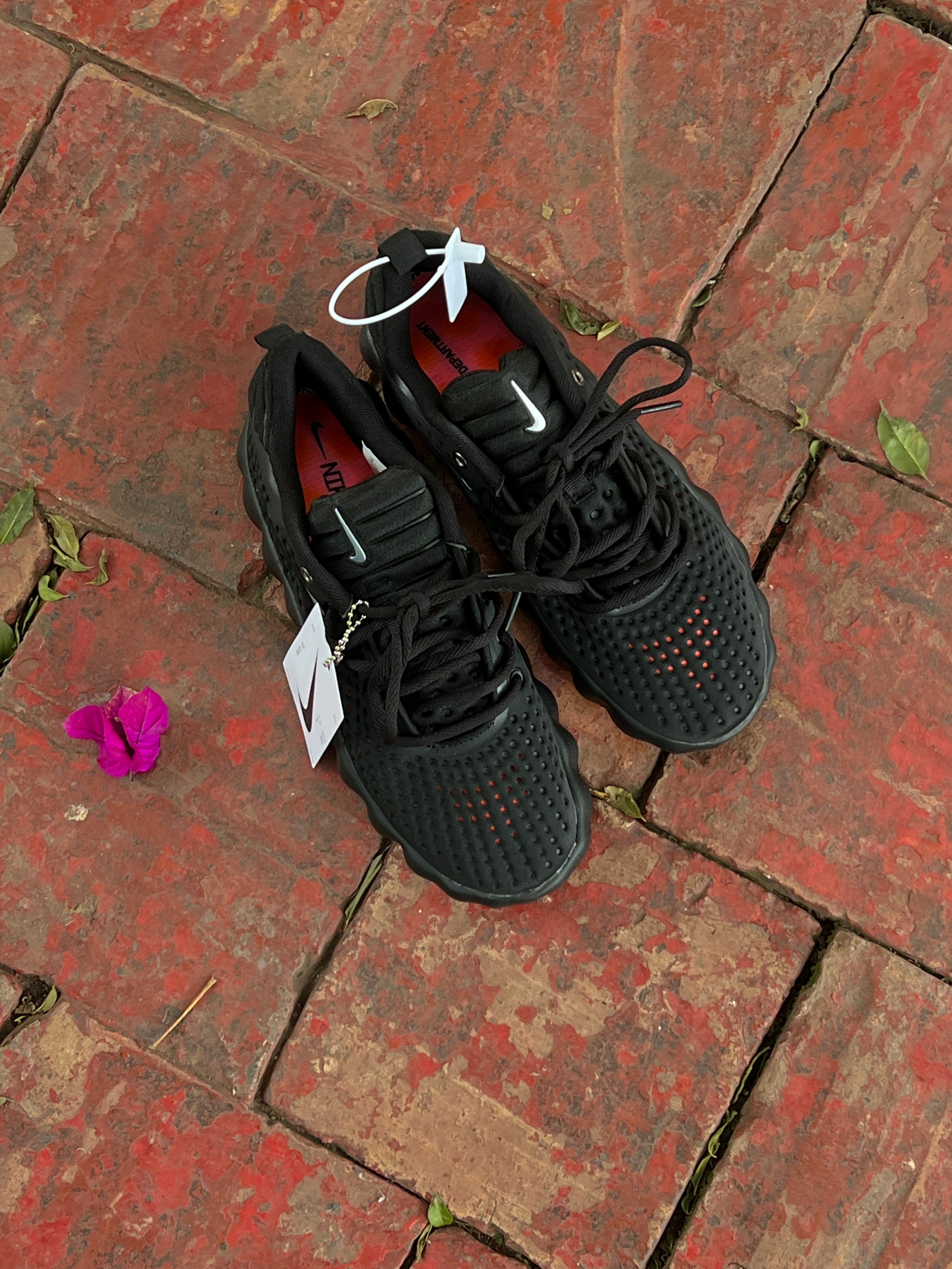 Nike mind 002 “negro”